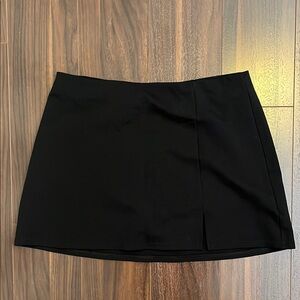 black mini skirt